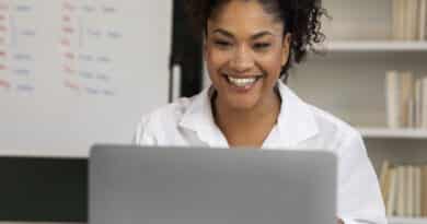 corrigir provas online