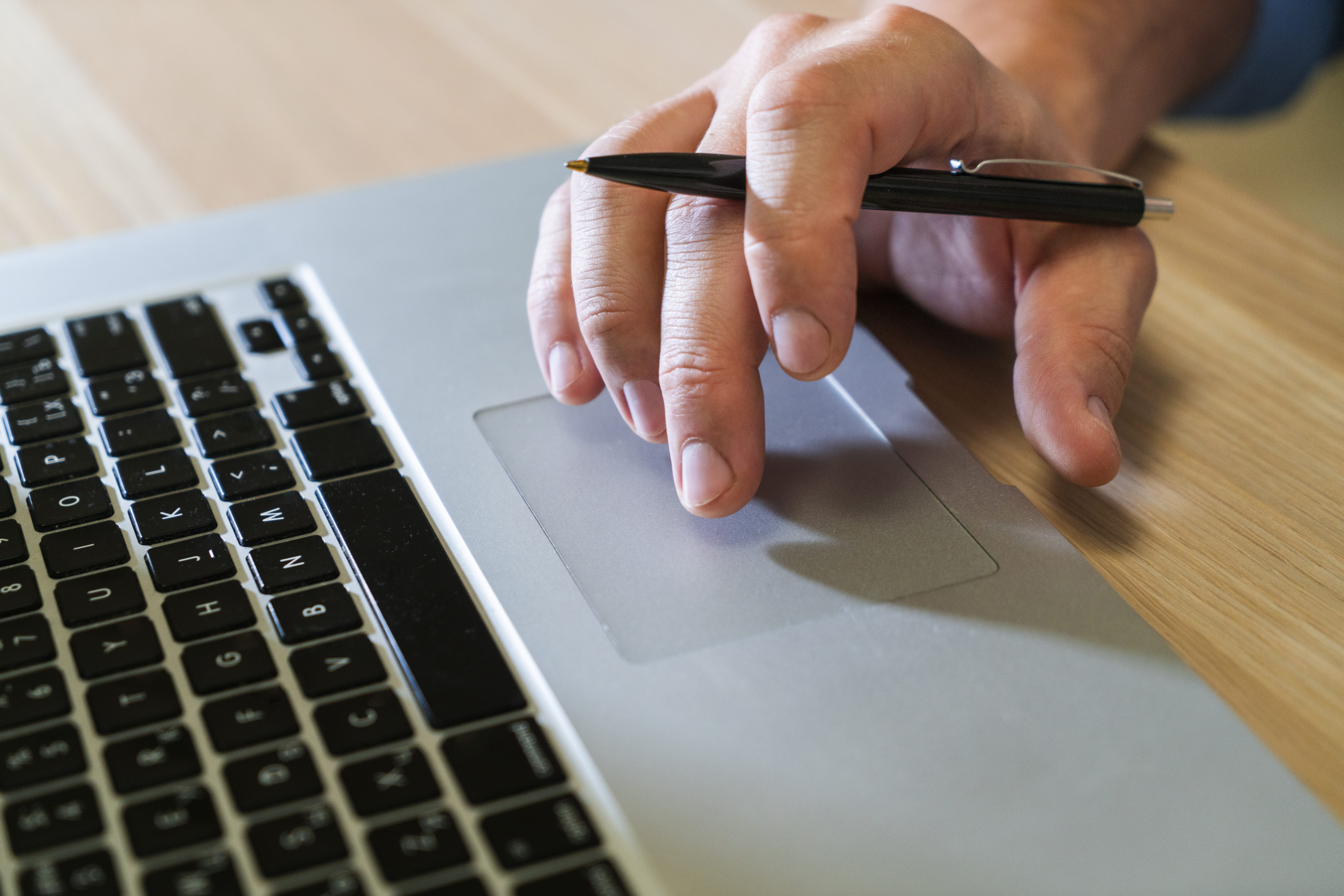 Como corrigir provas automaticamente: guia completo para escolas que querem ganhar tempo e qualidade